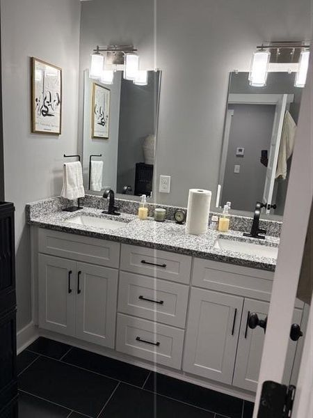 Furnished interior view inside a new home in , Atlanta (Image 16).