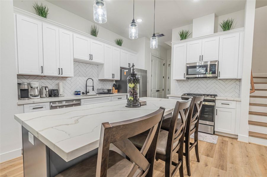 Furnished interior view inside a new home in , Houston (Image 31). Furnished interior view inside a new home in , Houston (Image 31).