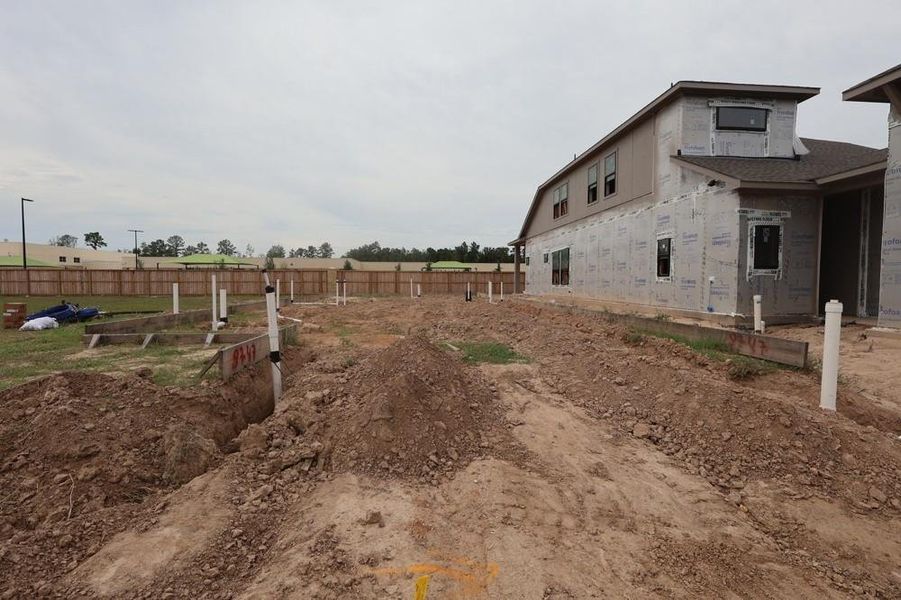 Every foundation at DWH is engineered and it’s inspected three times! We do not do “batch” testing. Rest easy knowing your foundation comes with a 10 year warranty. Every foundation at DWH is engineered and it’s inspected three times! We do not do “batch” testing. Rest easy knowing your foundation comes with a 10 year warranty.