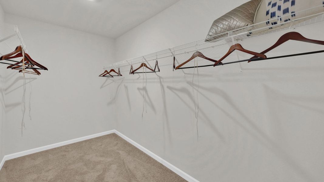 Spacious, unfurnished interior of a new home in Sweet Briar, Ooltewah (Image 21).