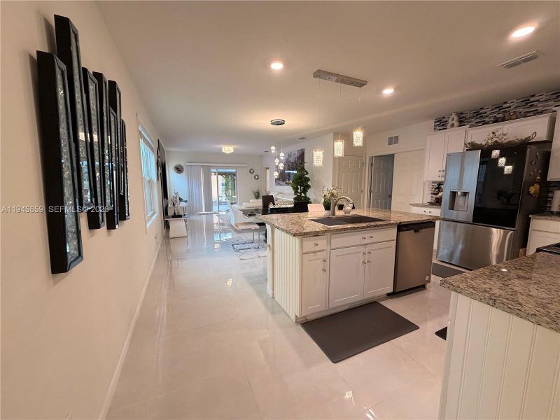 Furnished interior view inside a new home in , Port St. Lucie (Image 9).