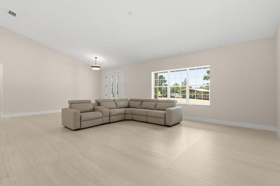 Furnished interior view inside a new home in , Dunnellon (Image 12).