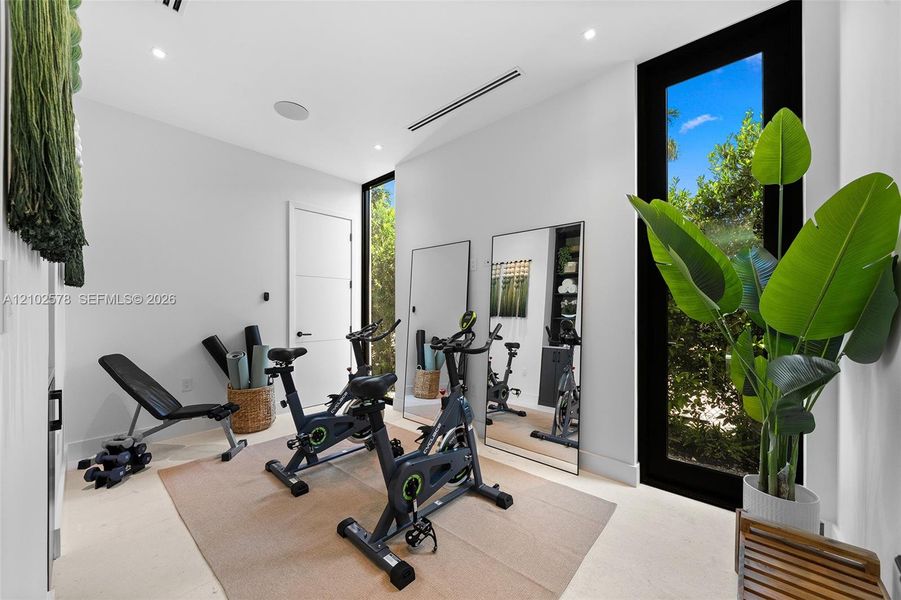 Image 95 of a home in .