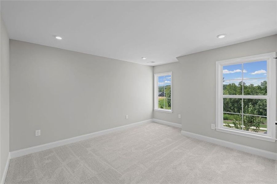 Spacious, unfurnished interior of a new home in Twin Lakes, Hoschton (Image 35).