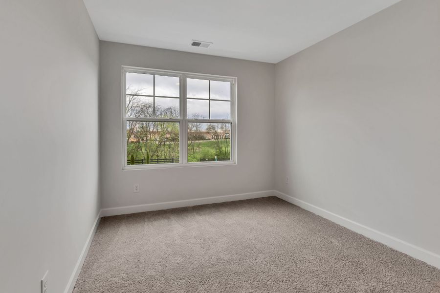 Spacious, unfurnished interior of a new home in Anderson Park, Hendersonville (Image 19).