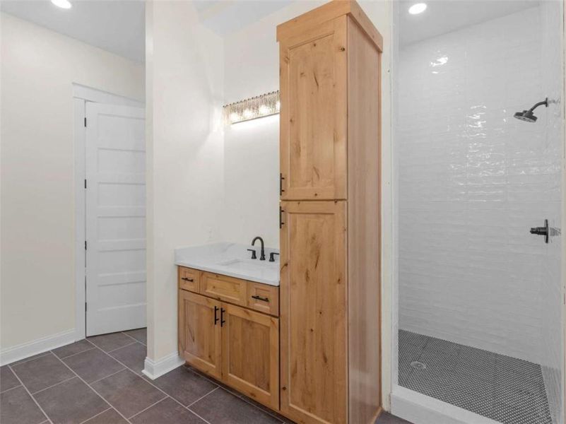 Furnished interior view inside a new home in , Jackson (Image 12).