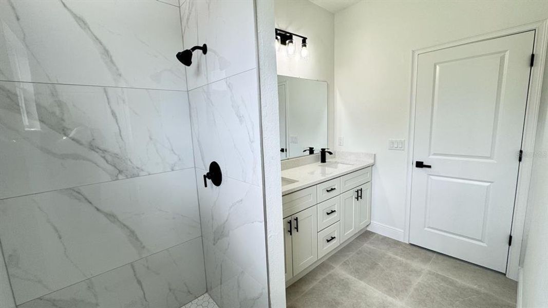 Furnished interior view inside a new home in , Citrus Springs (Image 8).