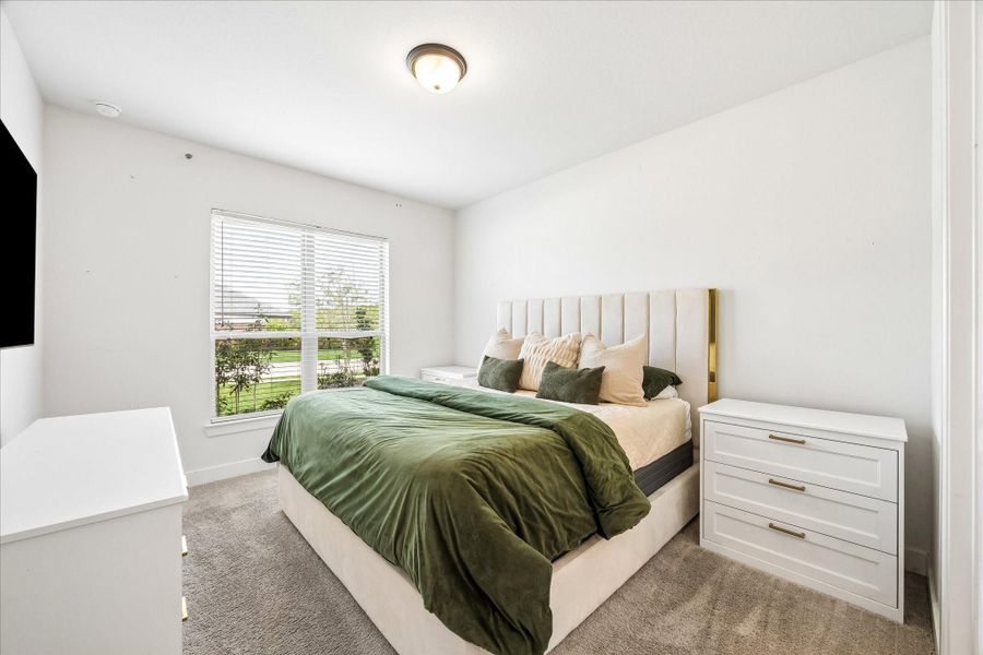 Furnished interior view inside a new home in Del Bello Lakes – 60', Manvel (Image 11).