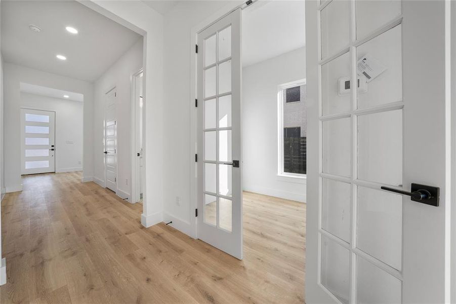 Spacious, unfurnished interior of a new home in , Garland (Image 29).