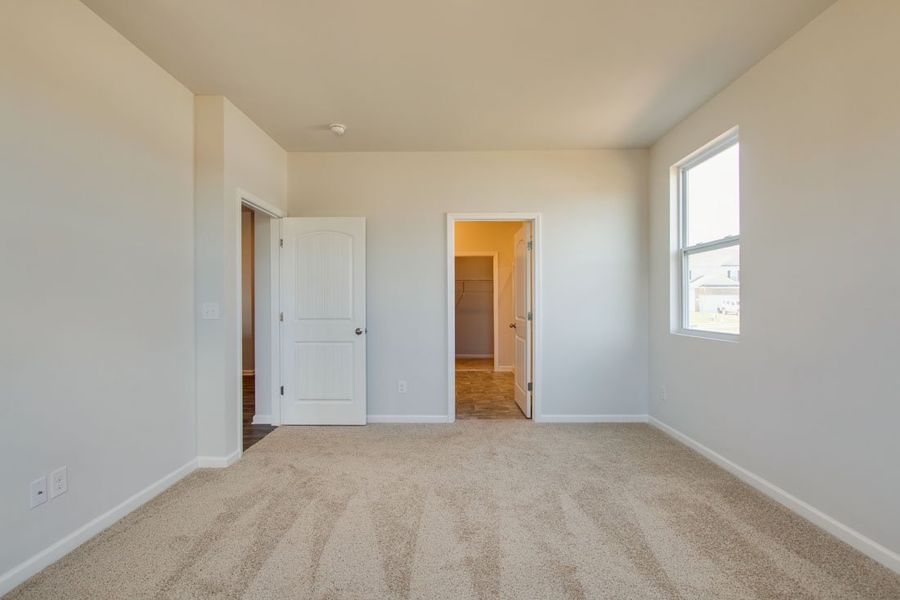 Representative unfurnished interior of a home built from the BELFORT by D.R. Horton in Woodbridge Glen Single Family, Lebanon (Image 16).
