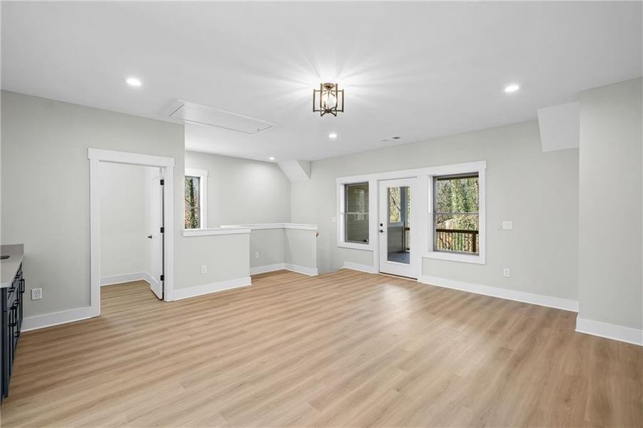 Spacious, unfurnished interior of a new home in Devin's Shire - A Kennesaw Tradition, Kennesaw (Image 34). Spacious, unfurnished interior of a new home in Devin's Shire - A Kennesaw Tradition, Kennesaw (Image 34).