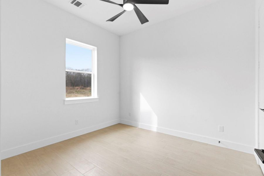 Spacious, unfurnished interior of a new home in , Dayton (Image 41).