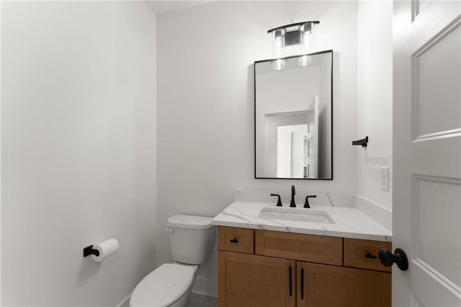 Furnished interior view inside a new home in , Gainesville (Image 13).