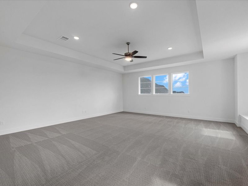 Spacious, unfurnished interior of a new home in Sienna 80′, Missouri City (Image 15).