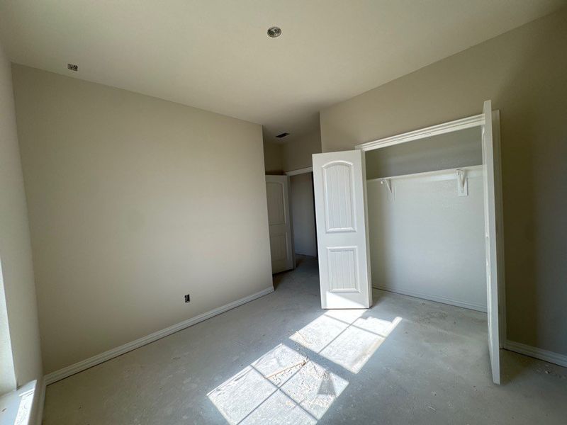 Image 16 of a home in Fairview Meadows.