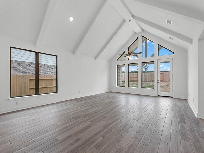 Representative image. Features, specifications, selections and colors may vary.