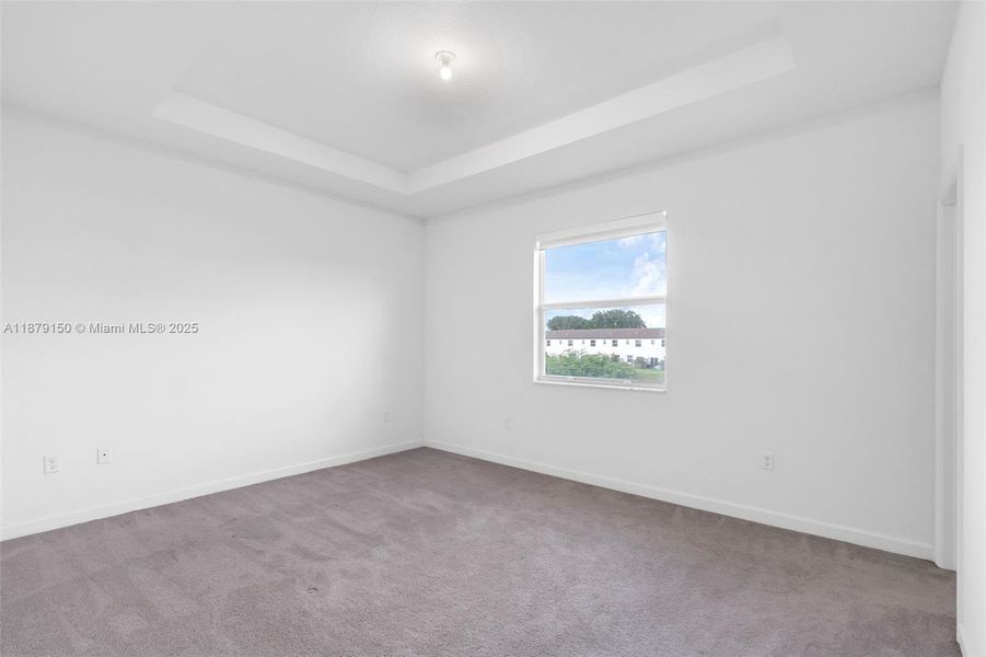 Spacious, unfurnished interior of a new home in , Miami (Image 11).