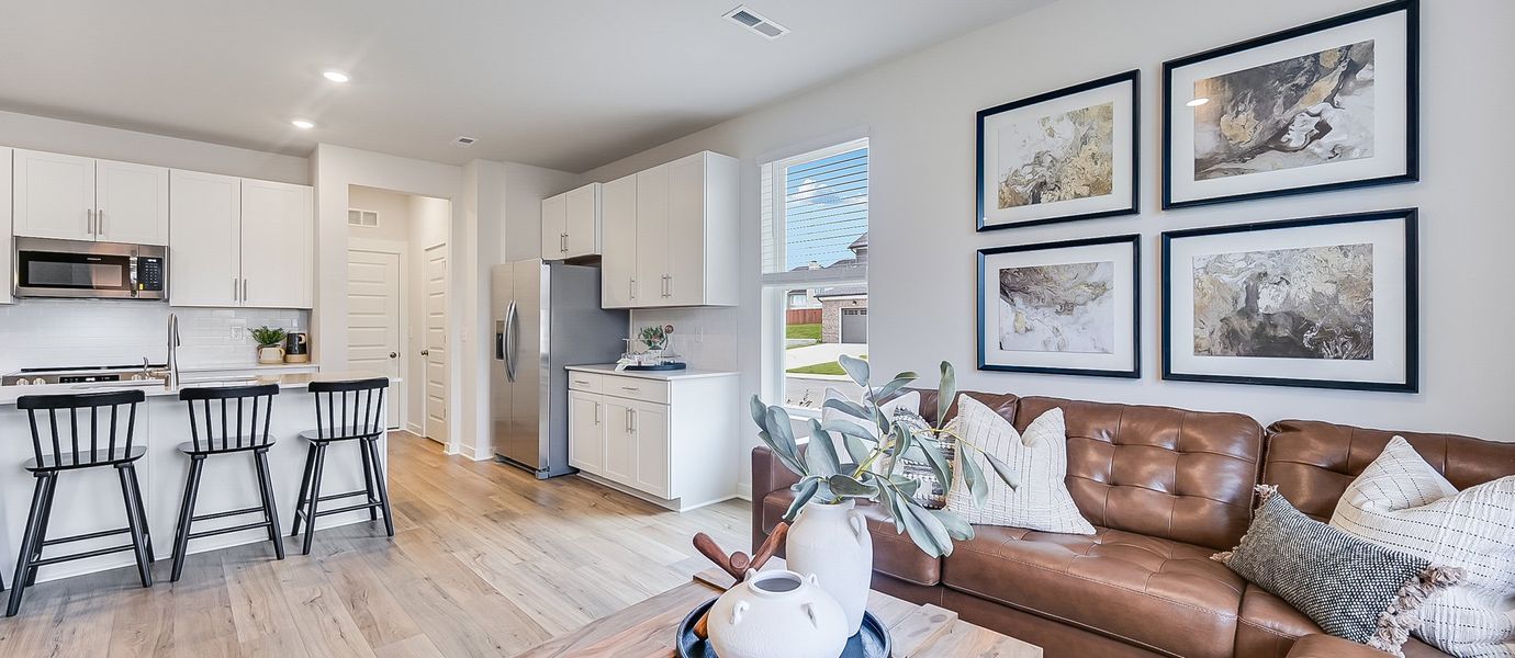 1451 Harper Living 3of3 F1 Base1