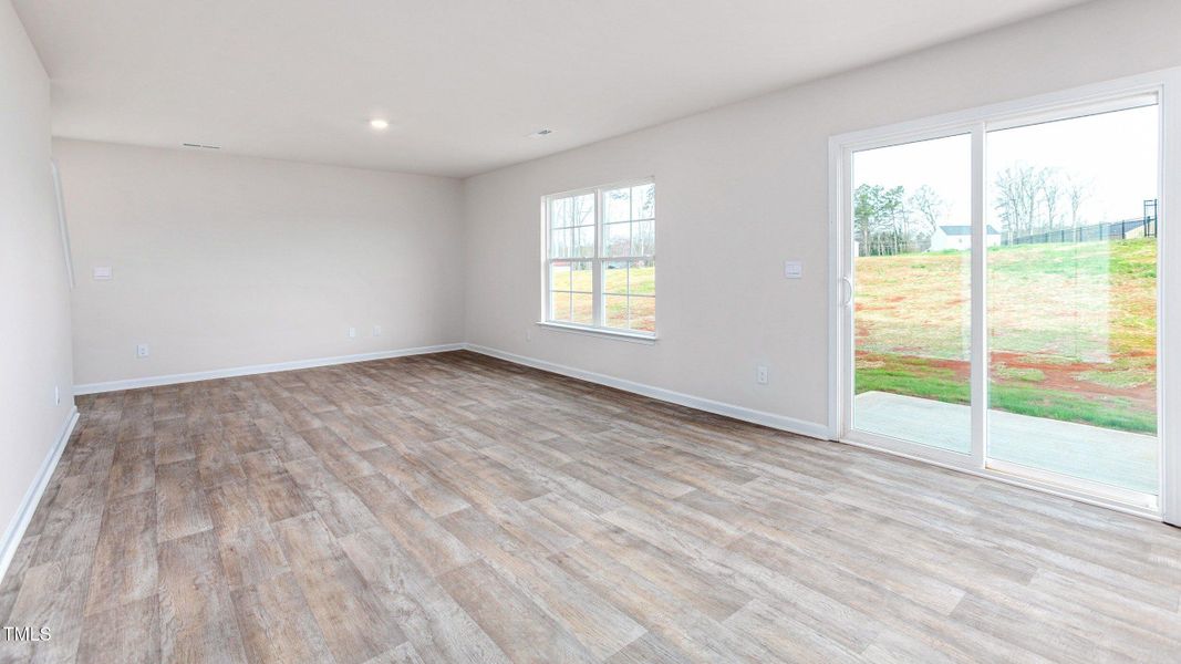 918 Hickory Point Drive-13