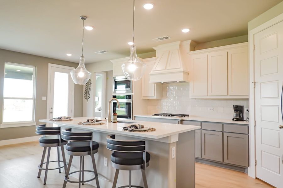 Representative furnished interior of a home built from the The Lilac by Lillian Custom Homes in Polo Ridge, Heath (Image 25).