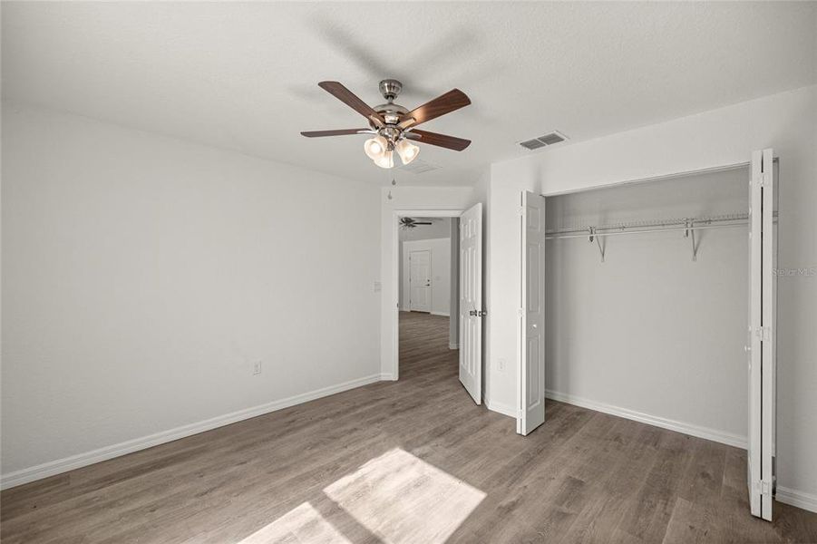Spacious, unfurnished interior of a new home in , Dunnellon (Image 29). Spacious, unfurnished interior of a new home in , Dunnellon (Image 29).