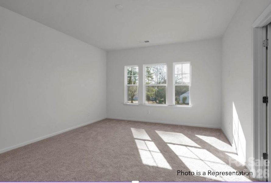 Spacious, unfurnished interior of a new home in Sierra Ridge, Gastonia (Image 20).