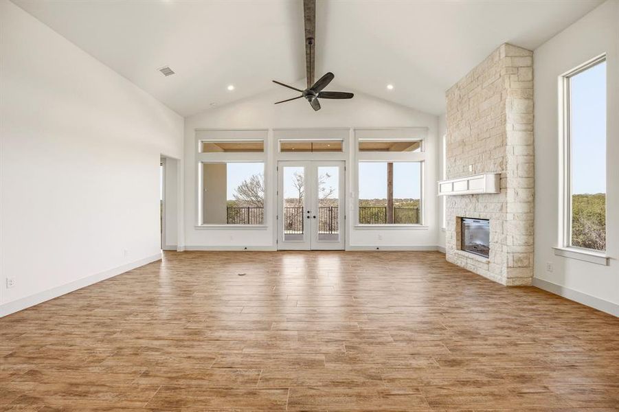 Spacious, unfurnished interior of a new home in , Glen Rose (Image 29). Spacious, unfurnished interior of a new home in , Glen Rose (Image 29).