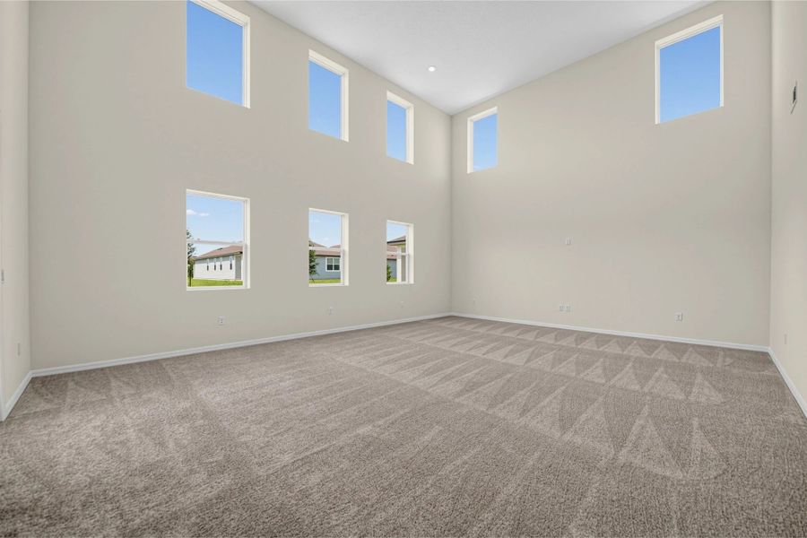 Spacious, unfurnished interior of a new home in Trailside, Mount Dora (Image 17).