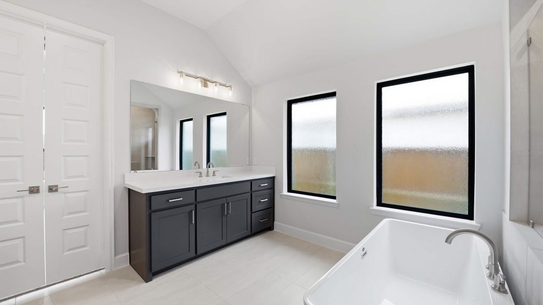 Furnished interior view inside a new home in Sonoma Verde, McLendon-Chisholm (Image 12).