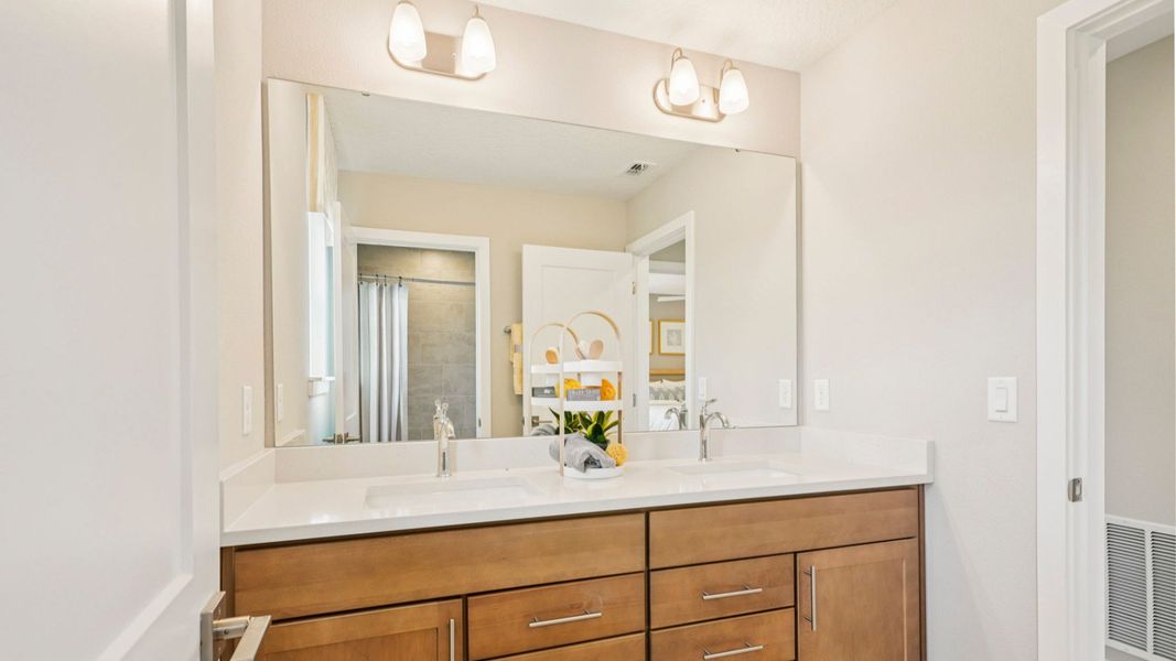 Representative furnished interior of a home built from the Tupelo by DRB Homes in Lakeside at Satilla, St. Cloud (Image 16).