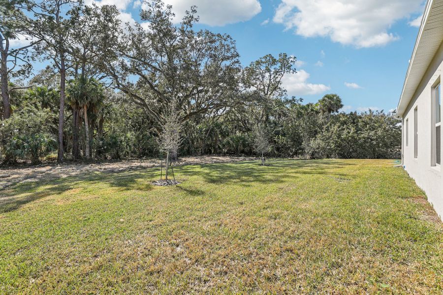 Image 33 of a home in Eagle Crest. Image 33 of a home in Eagle Crest.