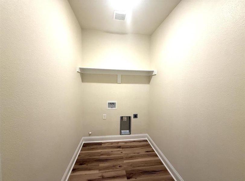 Image 11 of a home in .