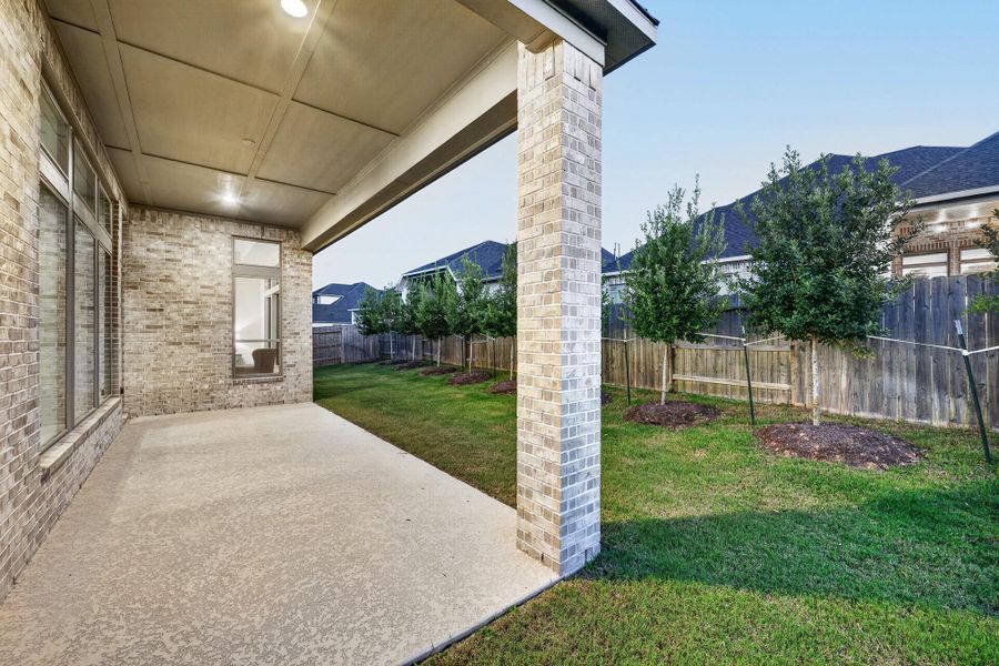 Exterior details and patio area of a home in Audubon 60′, Magnolia (Image 3). Exterior details and patio area of a home in Audubon 60′, Magnolia (Image 3).