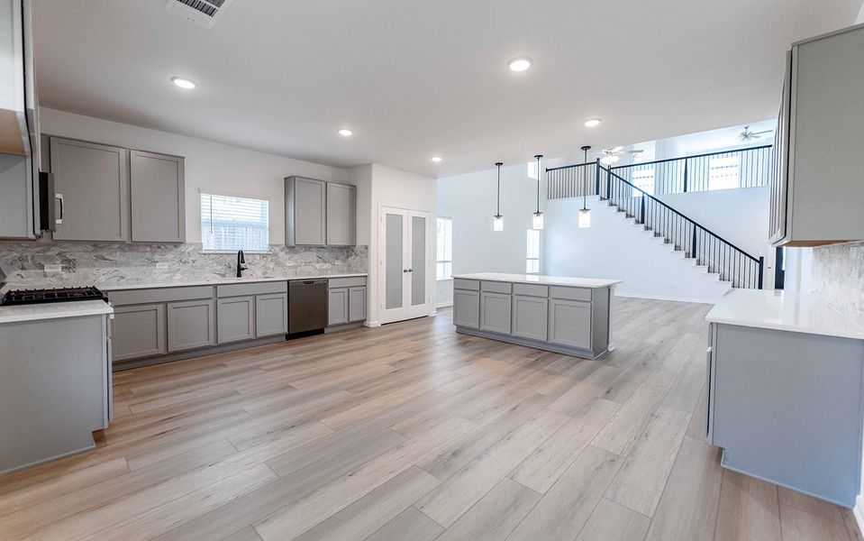 Furnished interior view inside a new home in Travis Ranch, Forney (Image 5). Furnished interior view inside a new home in Travis Ranch, Forney (Image 5).