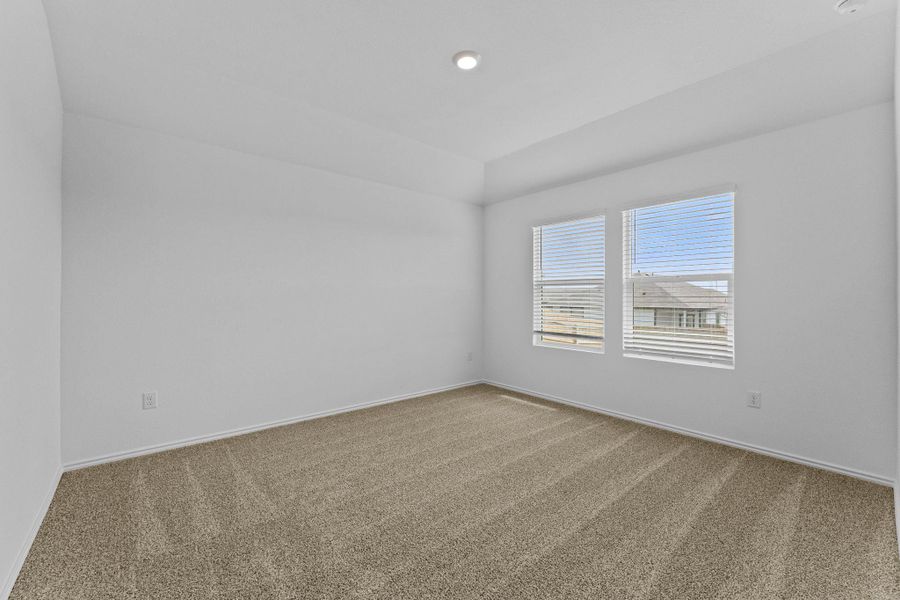 Spacious, unfurnished interior of a new home in Talavera, Kyle (Image 20).