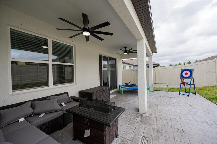 Exterior details and patio area of a home in Marwood, Ellenton (Image 30).