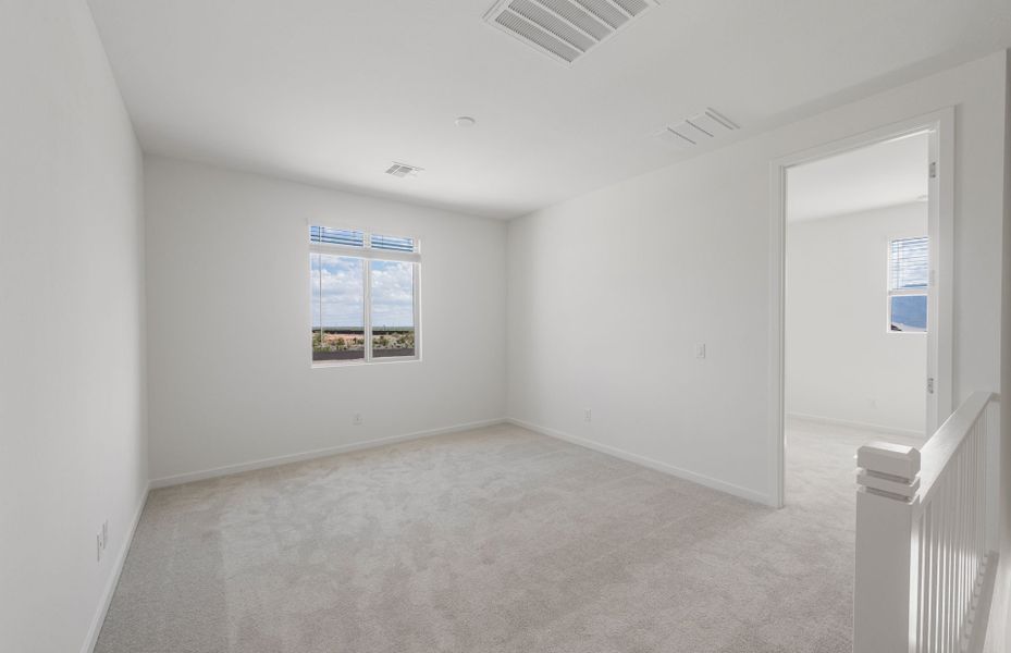 Spacious, unfurnished interior of a new home in Upper Canyon, Phoenix (Image 28).
