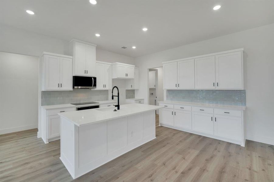 Furnished interior view inside a new home in Westside Preserve, Midlothian (Image 12). Furnished interior view inside a new home in Westside Preserve, Midlothian (Image 12).