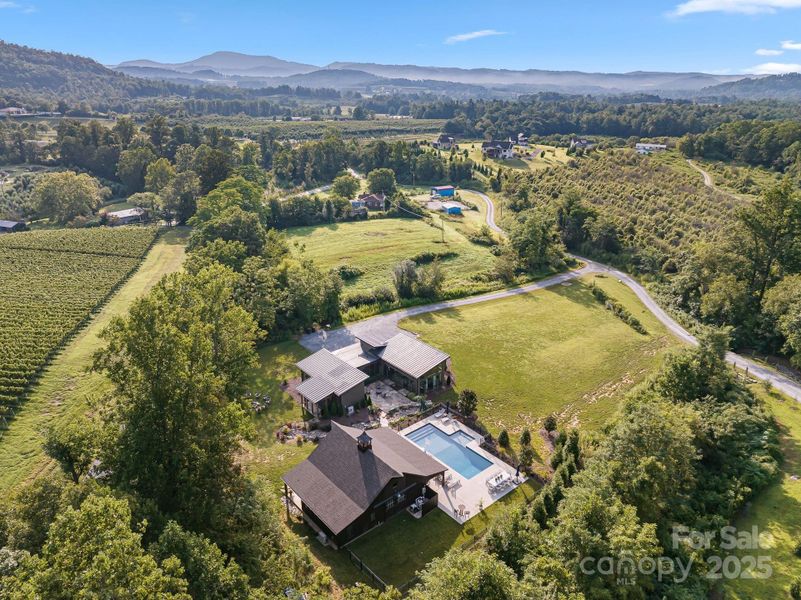 Image 40 of a home in .