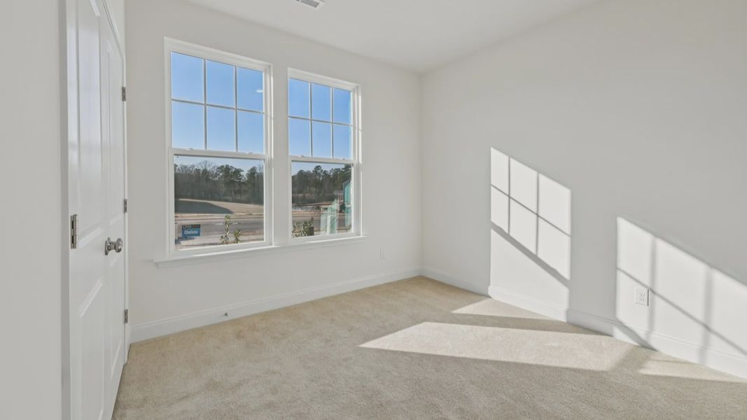 Furnished interior view inside a new home in Oakmont Manor, Oxford (Image 17).