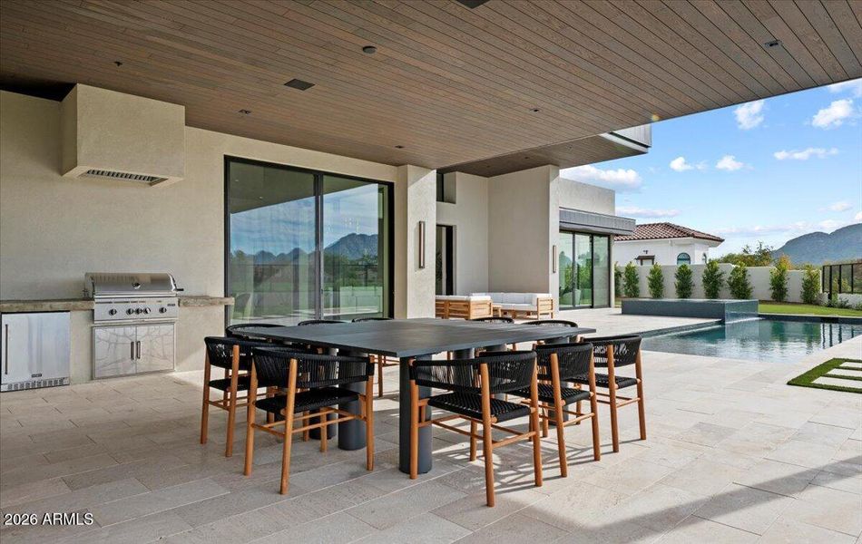 091-9790 N 56th St 67