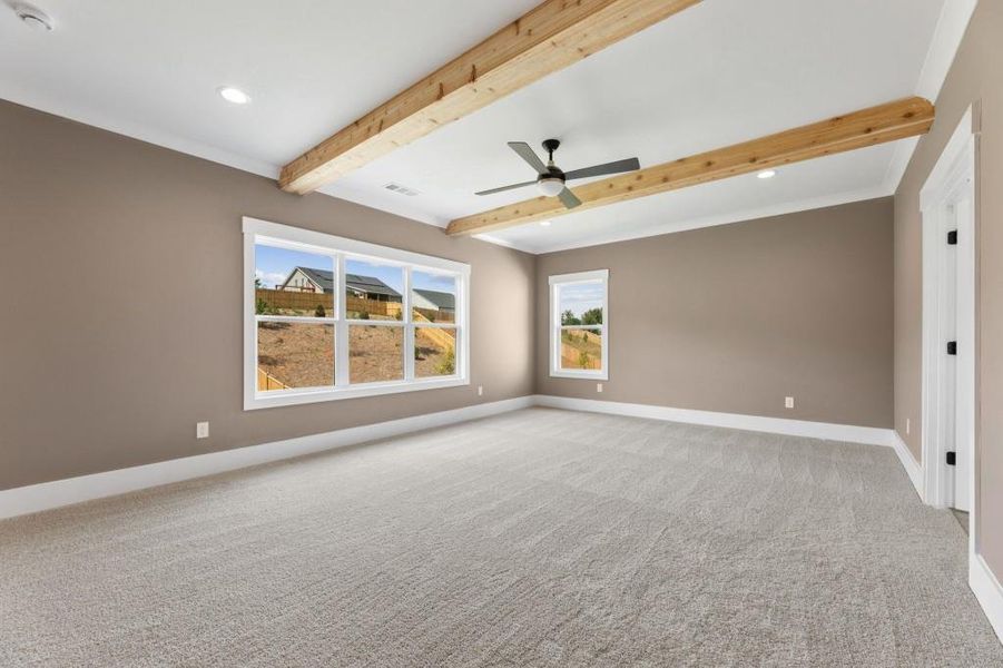 Spacious, unfurnished interior of a new home in Hillshire, Cumming (Image 19).