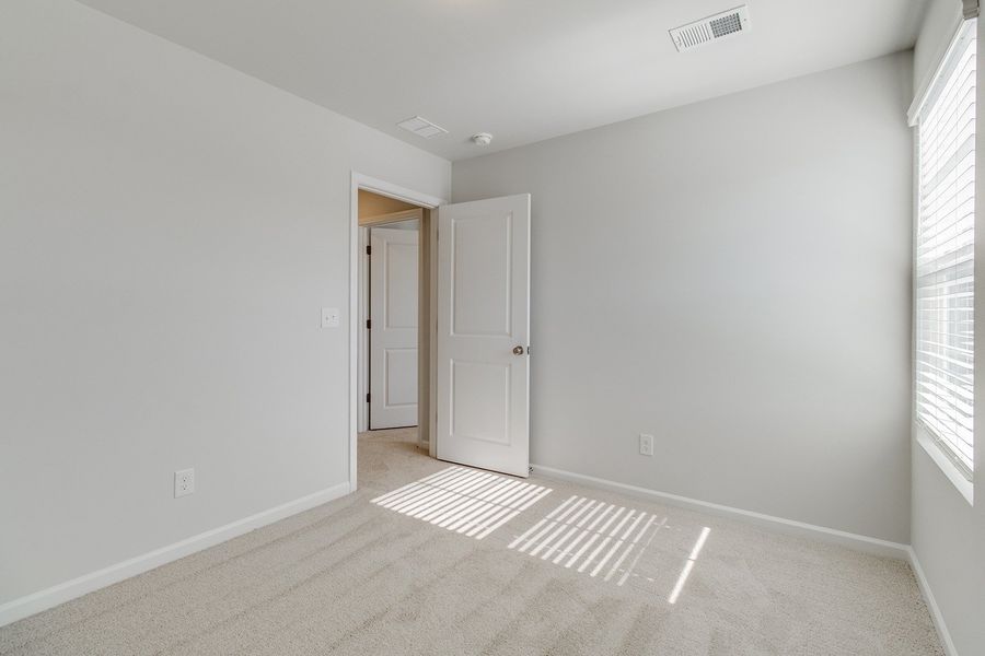 Spacious, unfurnished interior of a new home in Haynes Park, Columbia (Image 28).