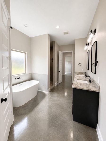 Furnished interior view inside a new home in , Willis (Image 18).