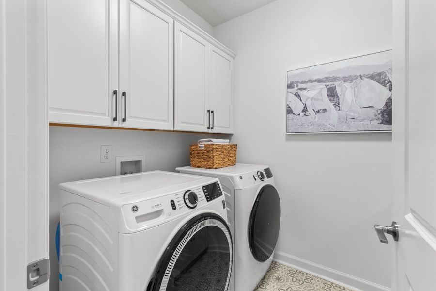 Furnished interior view inside a new home in Terrapin, Leland (Image 25).