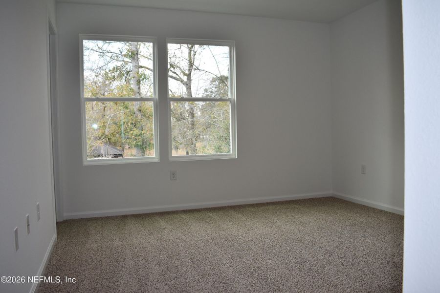 Spacious, unfurnished interior of a new home in Irongate Villas, Jacksonville (Image 24).