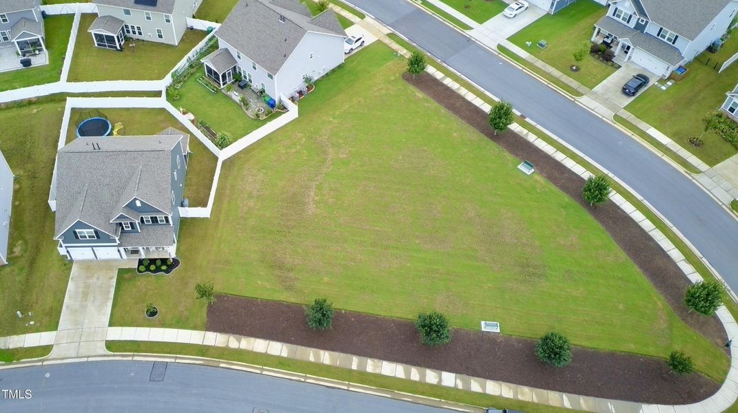 20250812-18214101 20250812-18214101