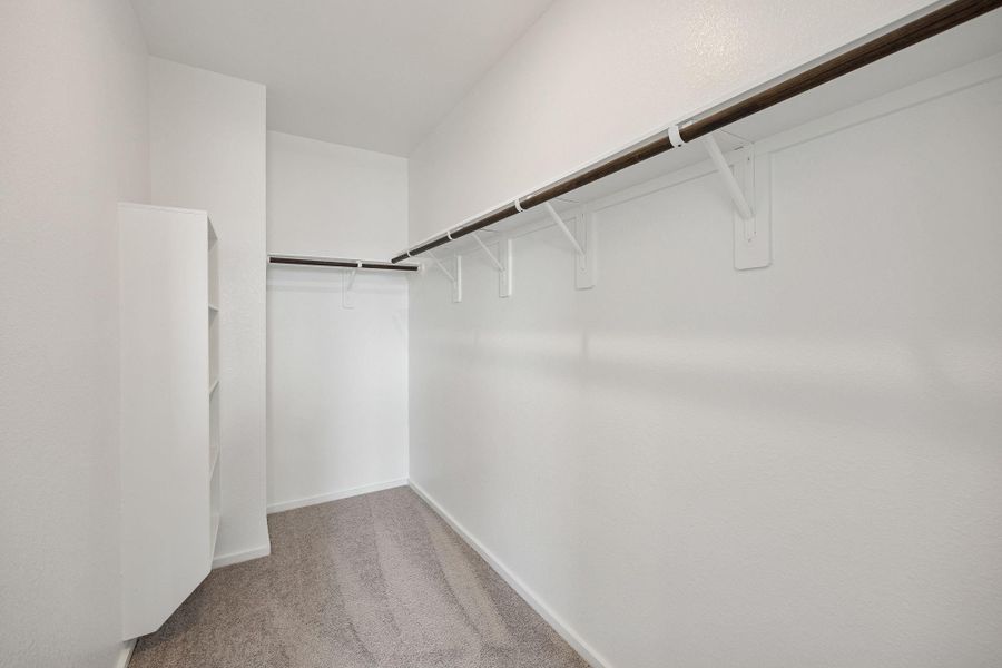 Spacious, unfurnished interior of a new home in Stokesbury, Waller (Image 26).