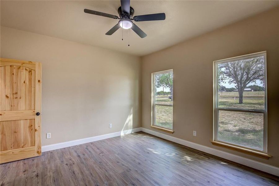 Spacious, unfurnished interior of a new home in , Terrell (Image 32).