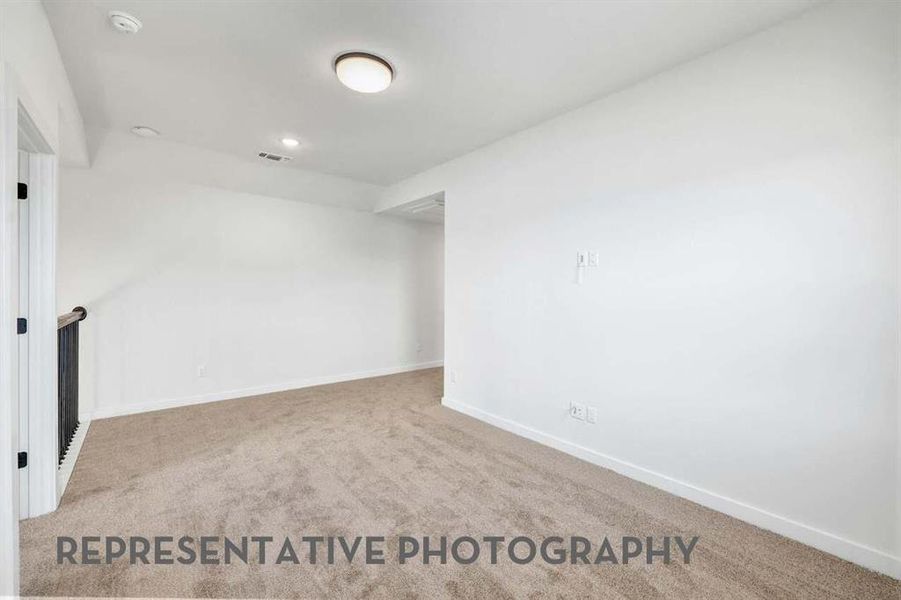 Spacious, unfurnished interior of a new home in Wellington, Haslet (Image 19).